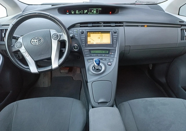 Toyota Prius cena 42900 przebieg: 310650, rok produkcji 2009 z Gdynia małe 92